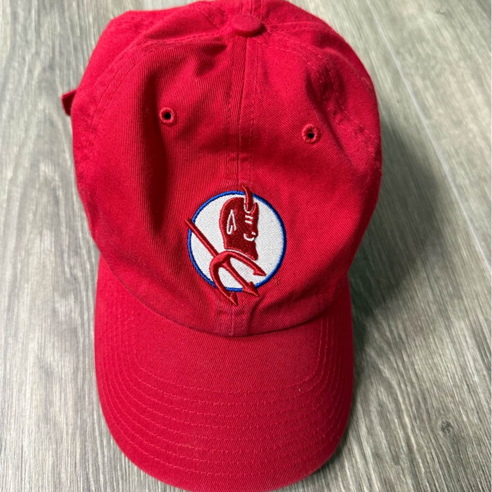 Los Angeles Red Devils Pro Basketball Black Five 47 Brand Adjustable Red Hat Cap